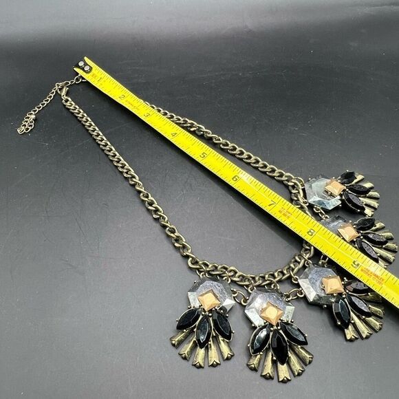 Chunky Floral Statement Necklace Rhinestone Metal Multicolored Gold Tone Chain - Picture 4 of 8